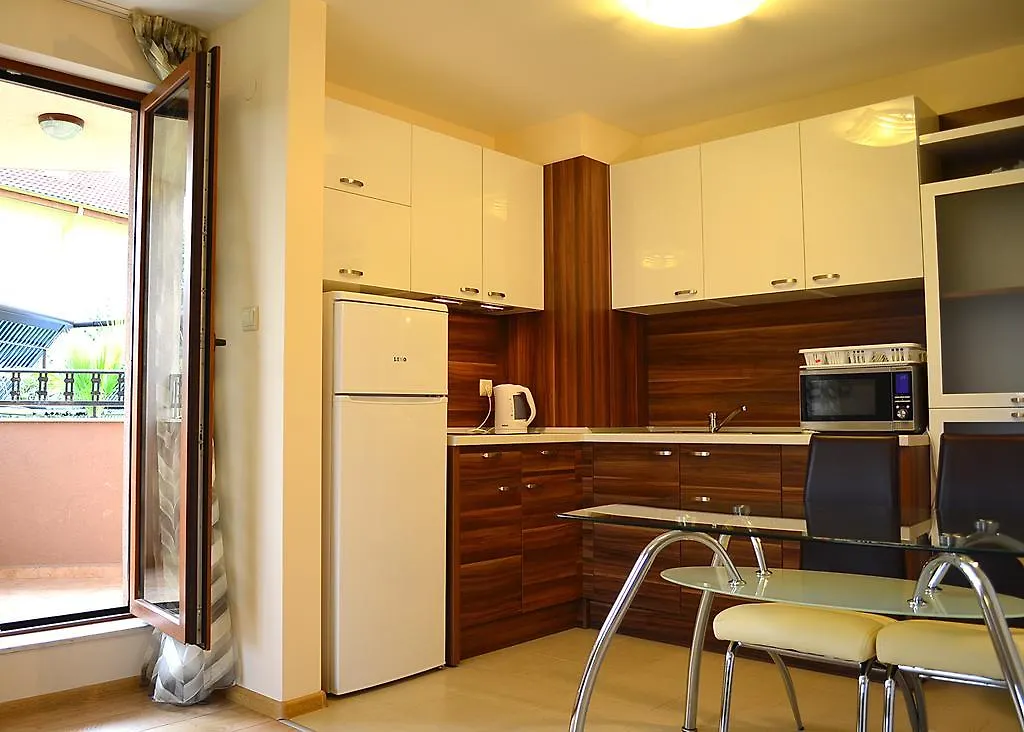 Apartments In Royal Beach Plaza Golden Sands