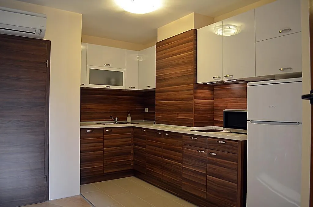 Apartments In Royal Beach Plaza Golden Sands