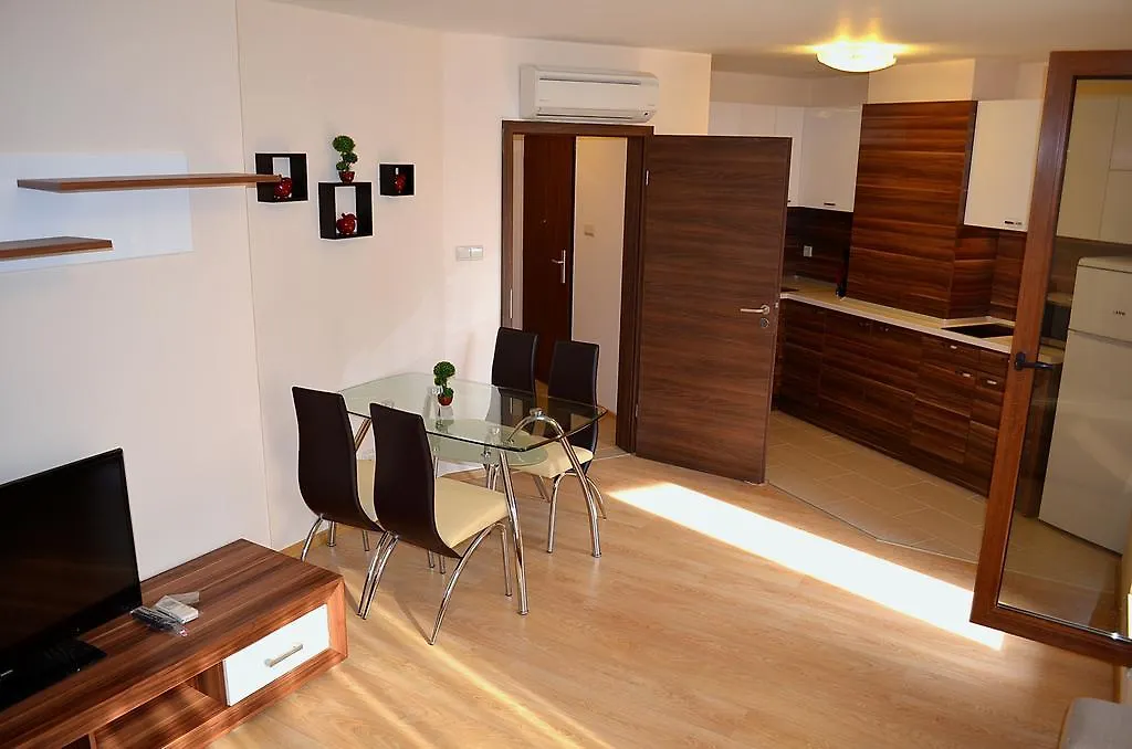 Apartments In Royal Beach Plaza Golden Sands Βουλγαρία